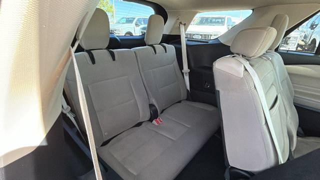 Certified 2022 Ford Explorer XLT RWD image 14