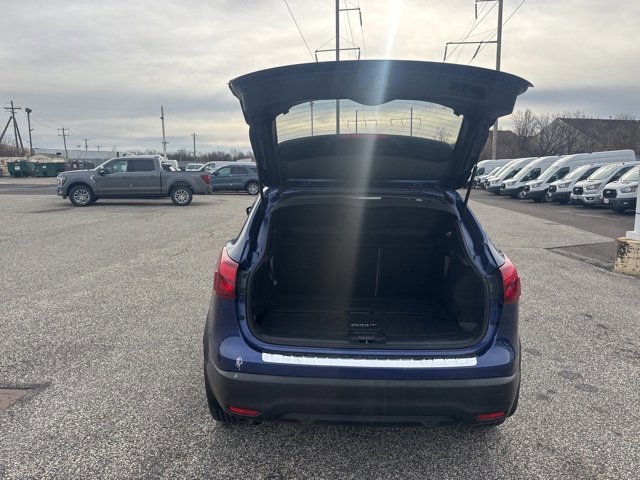 Used 2019 Nissan Rogue Sport SV w/ All-Weather Package image 13