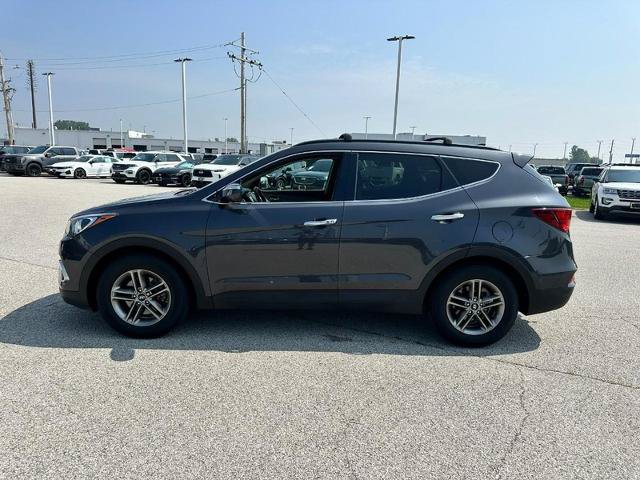 Used 2018 Hyundai Santa Fe Sport FWD image 2