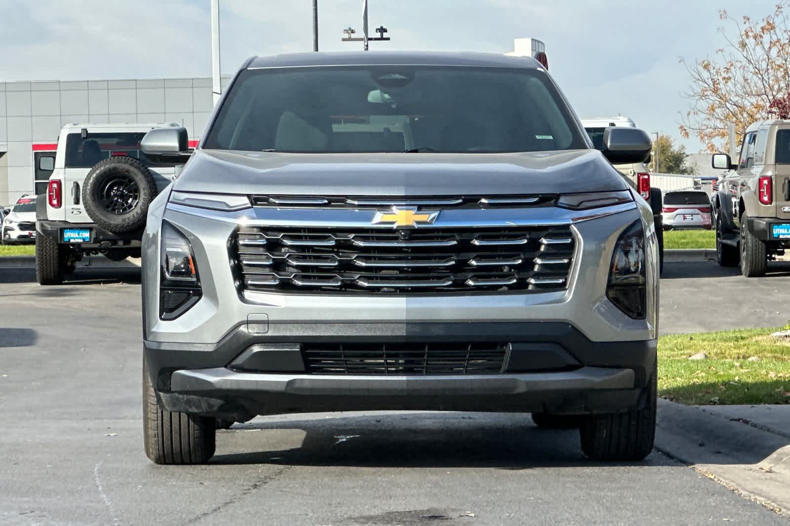 Used 2026 Chevrolet Equinox LT AWD/4WD image 10