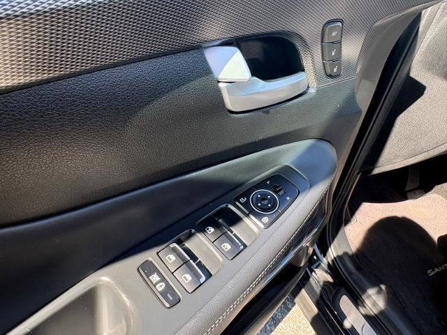 Used 2019 Hyundai Santa Fe AWD image 12