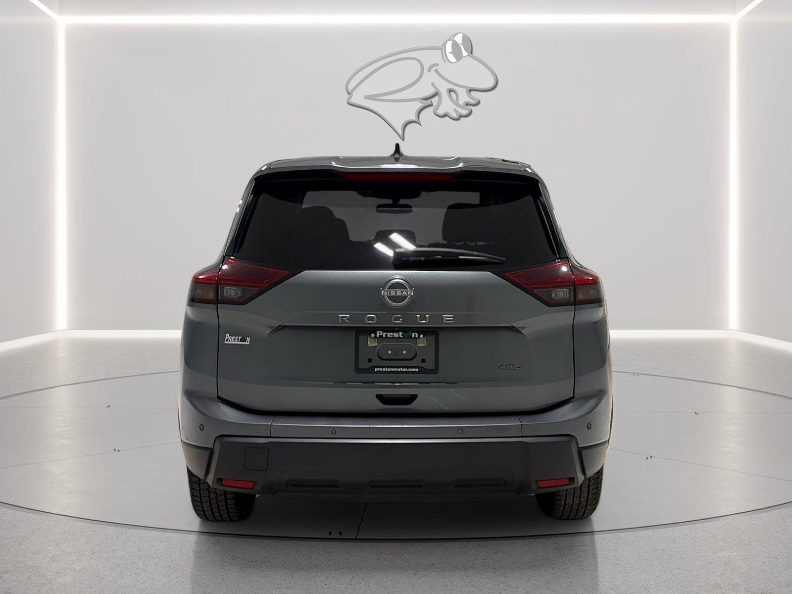 Used 2024 Nissan Rogue S AWD/4WD image 4