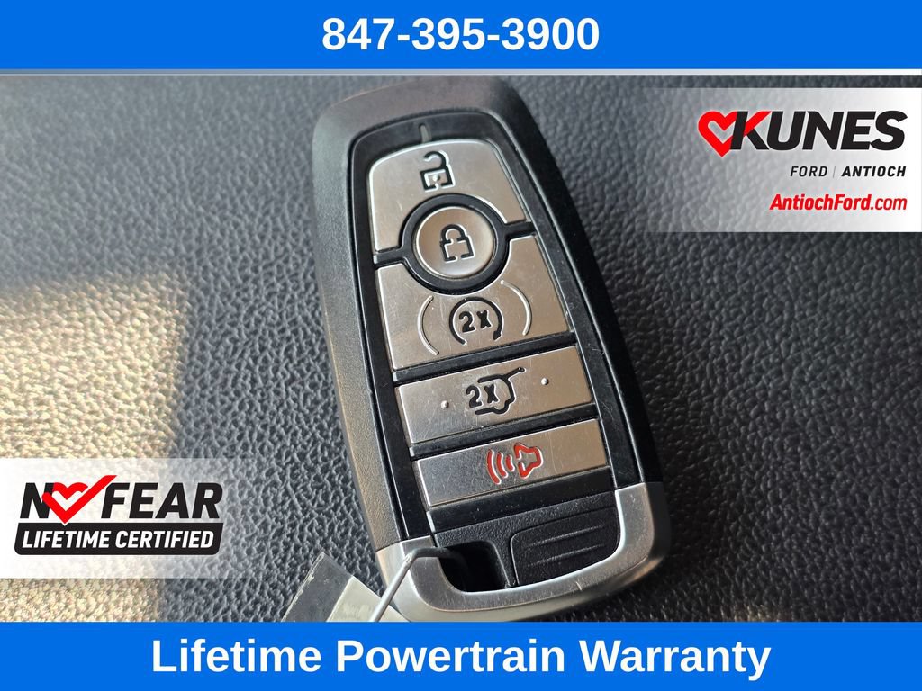 Certified 2025 Ford Escape Platinum AWD/4WD image 16