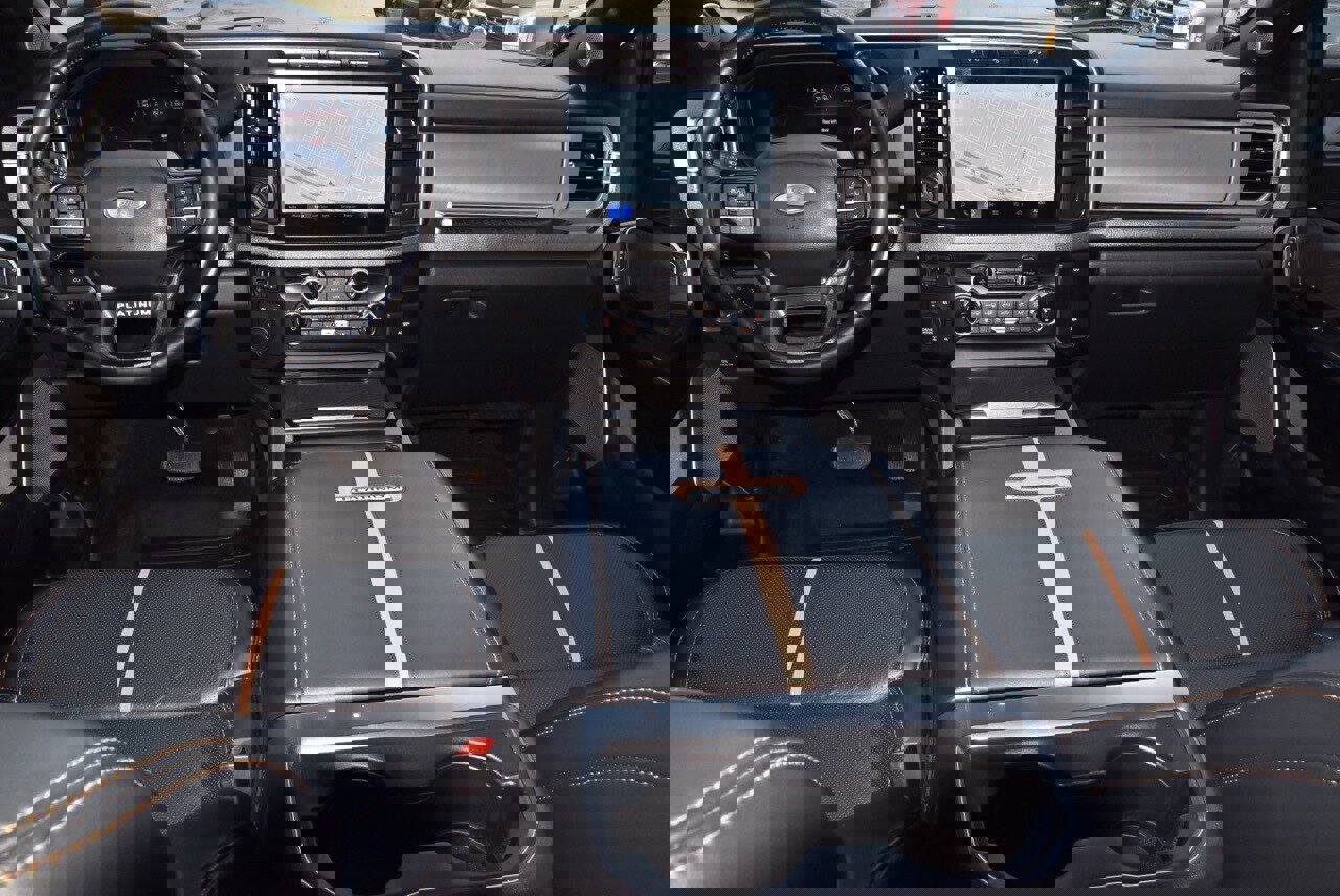 Certified 2024 Ford F250 Platinum image 18