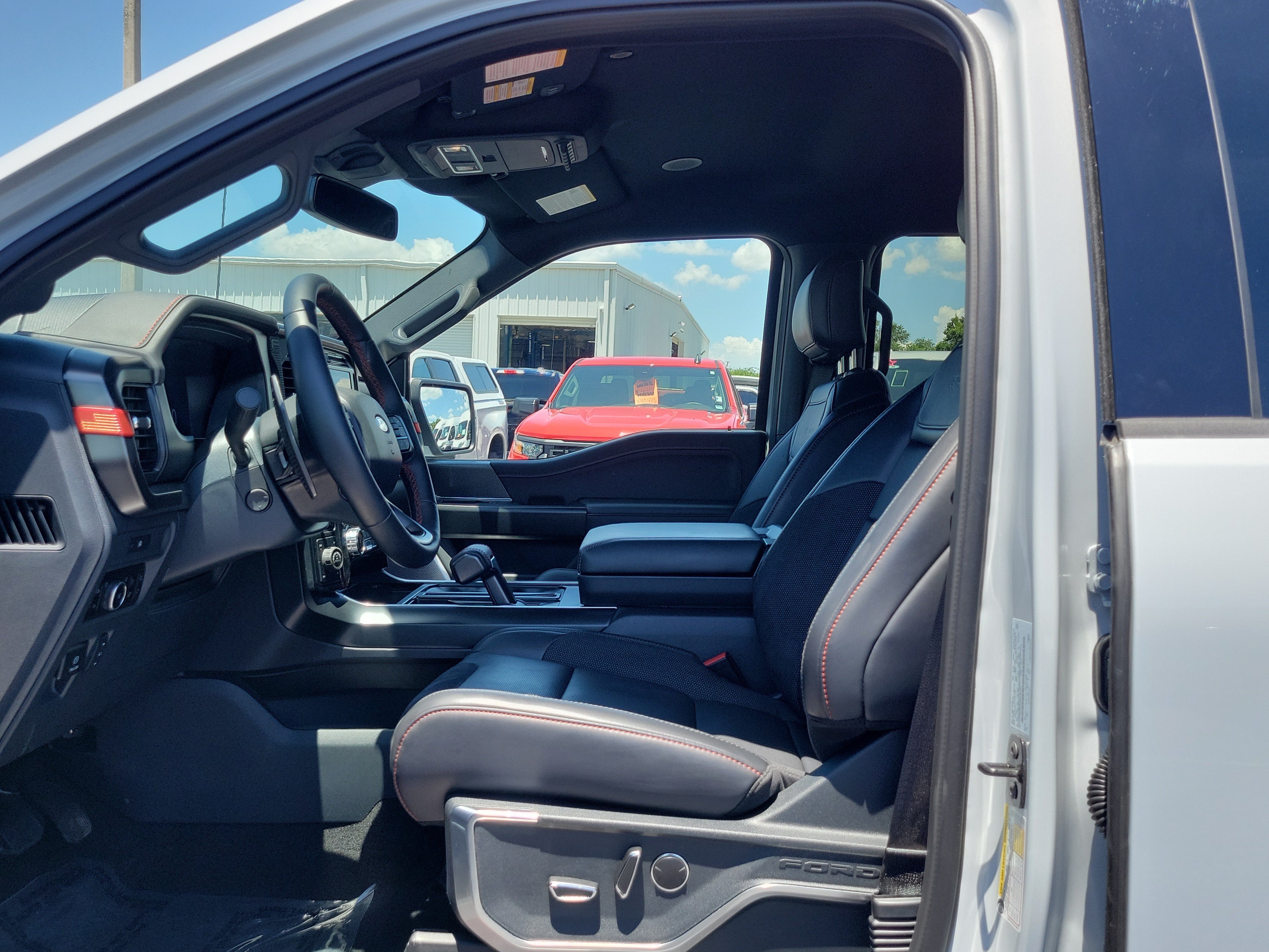 Certified 2025 Ford F150 Raptor AWD/4WD image 19