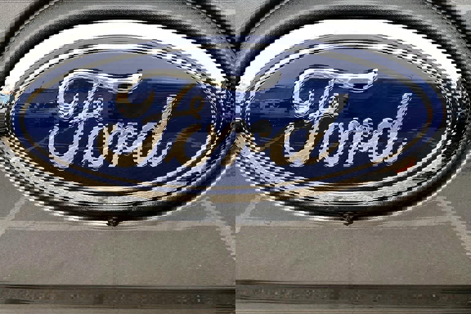 Certified 2025 Ford Ranger XLT w/ Equipment Group 301A High image 9