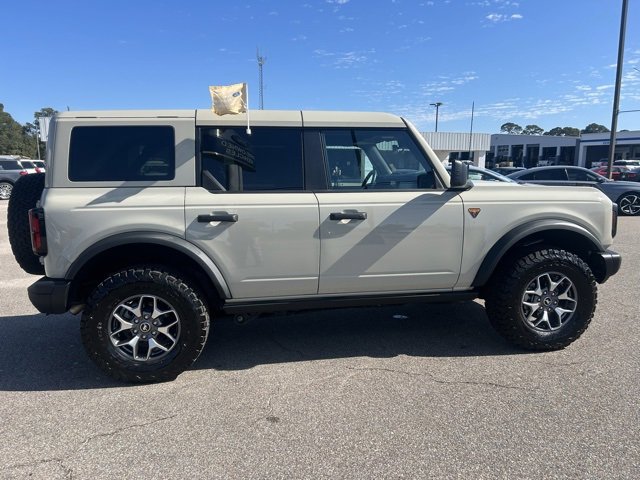 Certified 2025 Ford Bronco Badlands image 10