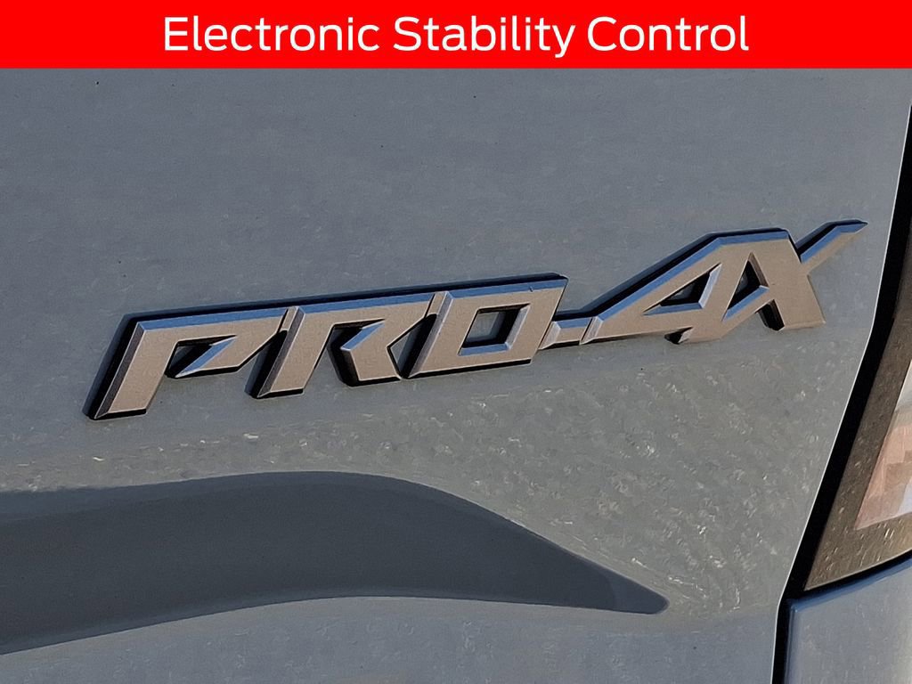 Used 2022 Nissan Frontier PRO-4X w/ Off-Road Protection Package AWD/4WD image 29