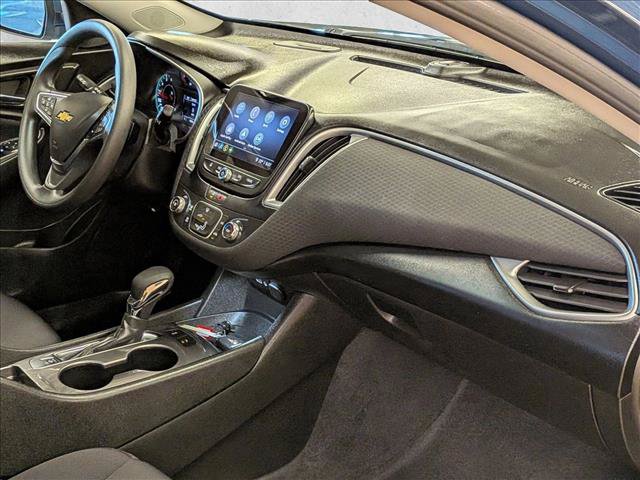 Used 2025 Chevrolet Malibu LS FWD image 24