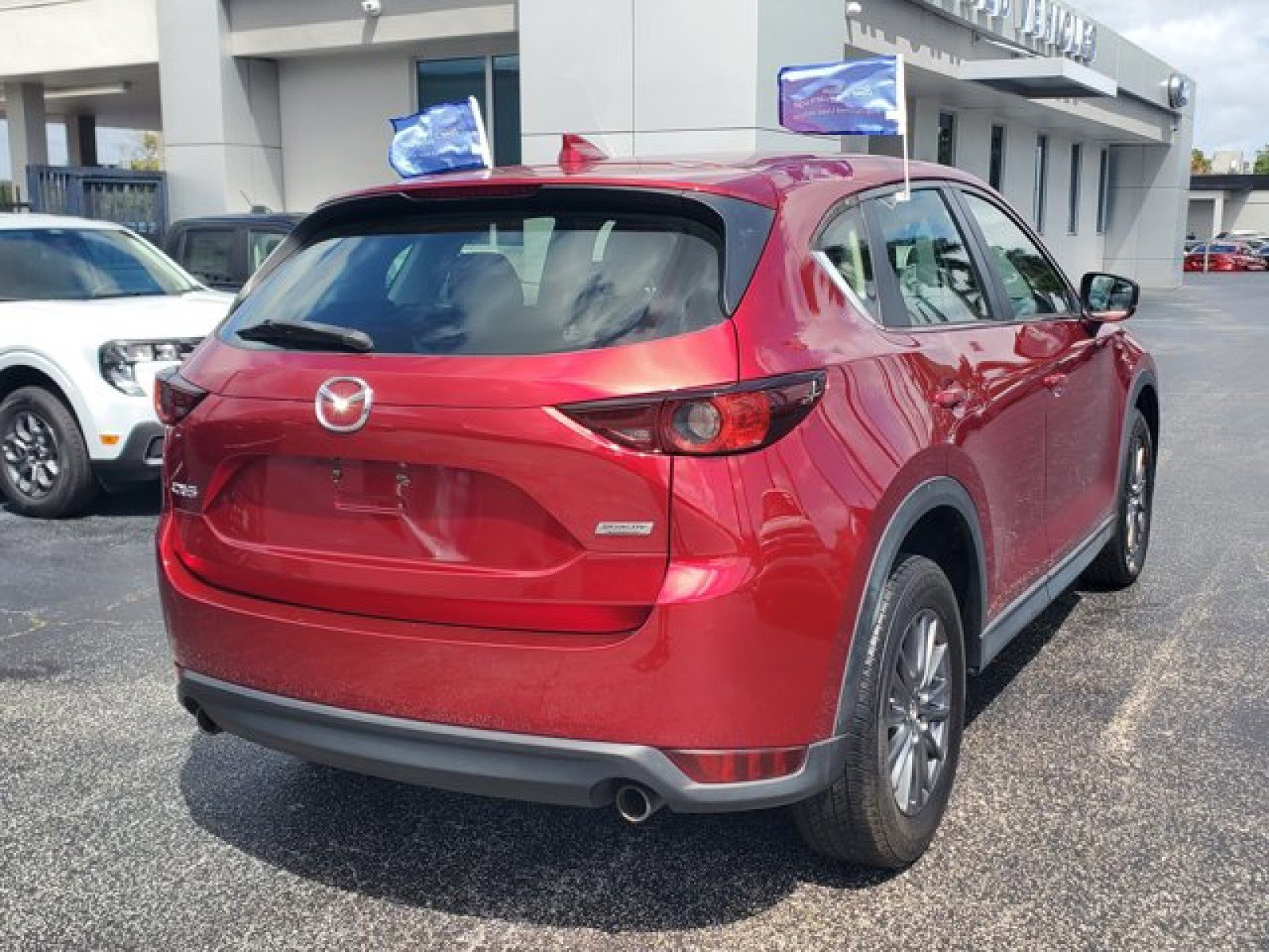Used 2019 MAZDA CX-5 Sport image 4