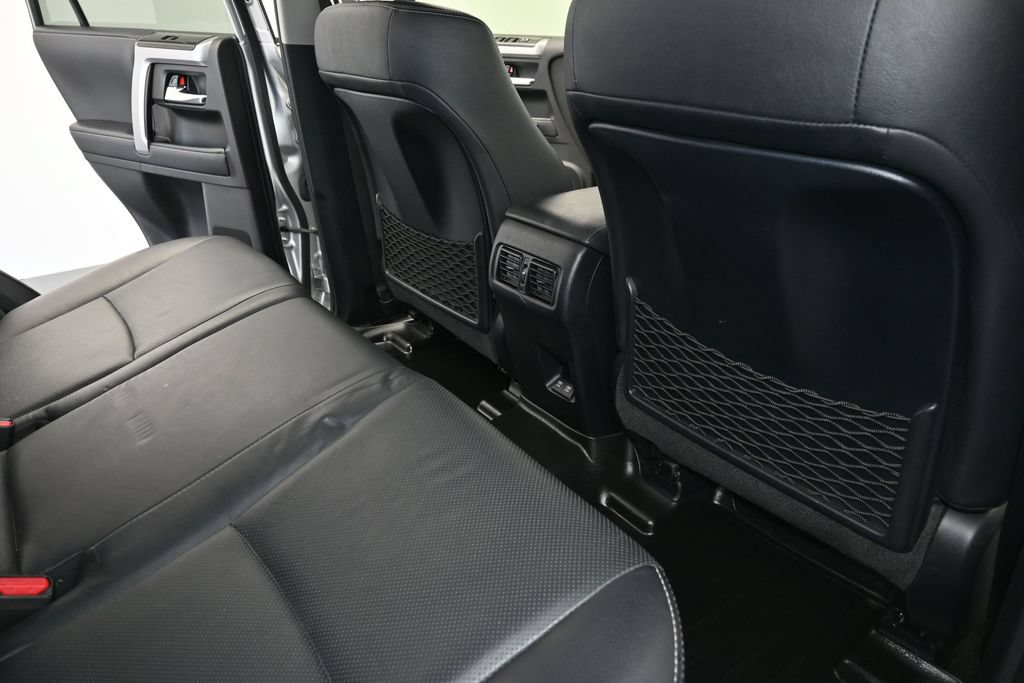 Used 2021 Toyota 4Runner Limited AWD/4WD image 15