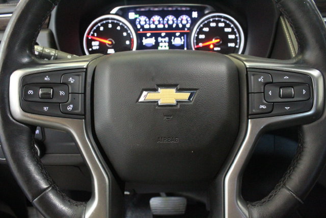 Used 2021 Chevrolet Suburban Premier AWD/4WD image 13