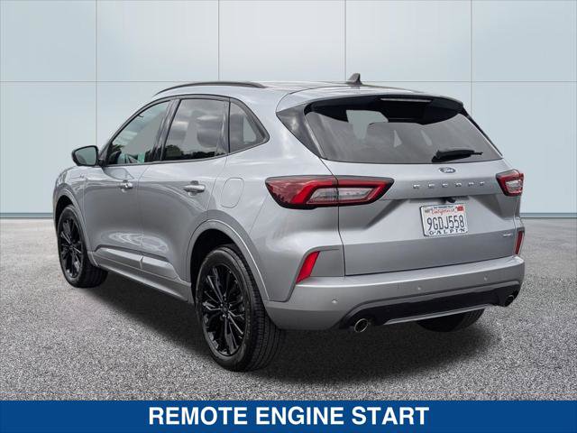 Certified 2023 Ford Escape ST-Line Elite AWD/4WD image 3
