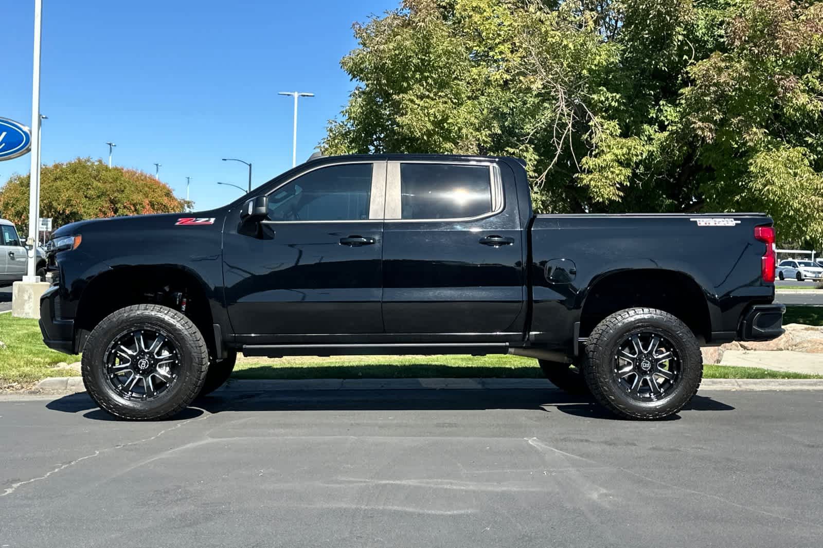 Used 2020 Chevrolet Silverado 1500 LT Trail Boss AWD/4WD image 5