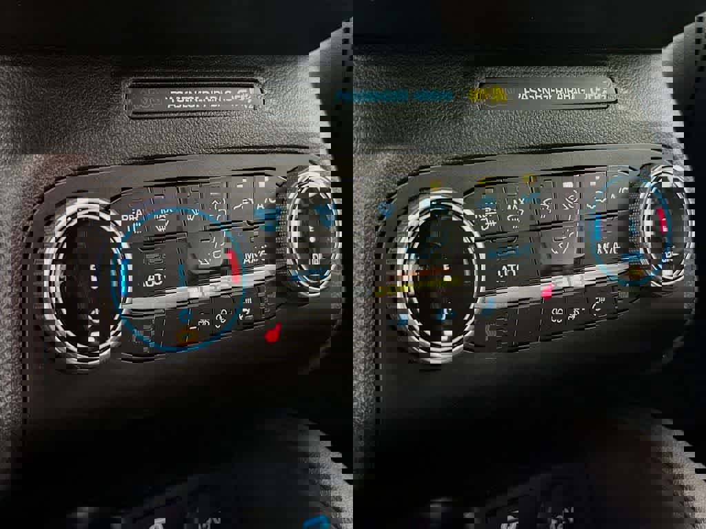 Certified 2023 Ford Escape ST-Line image 18