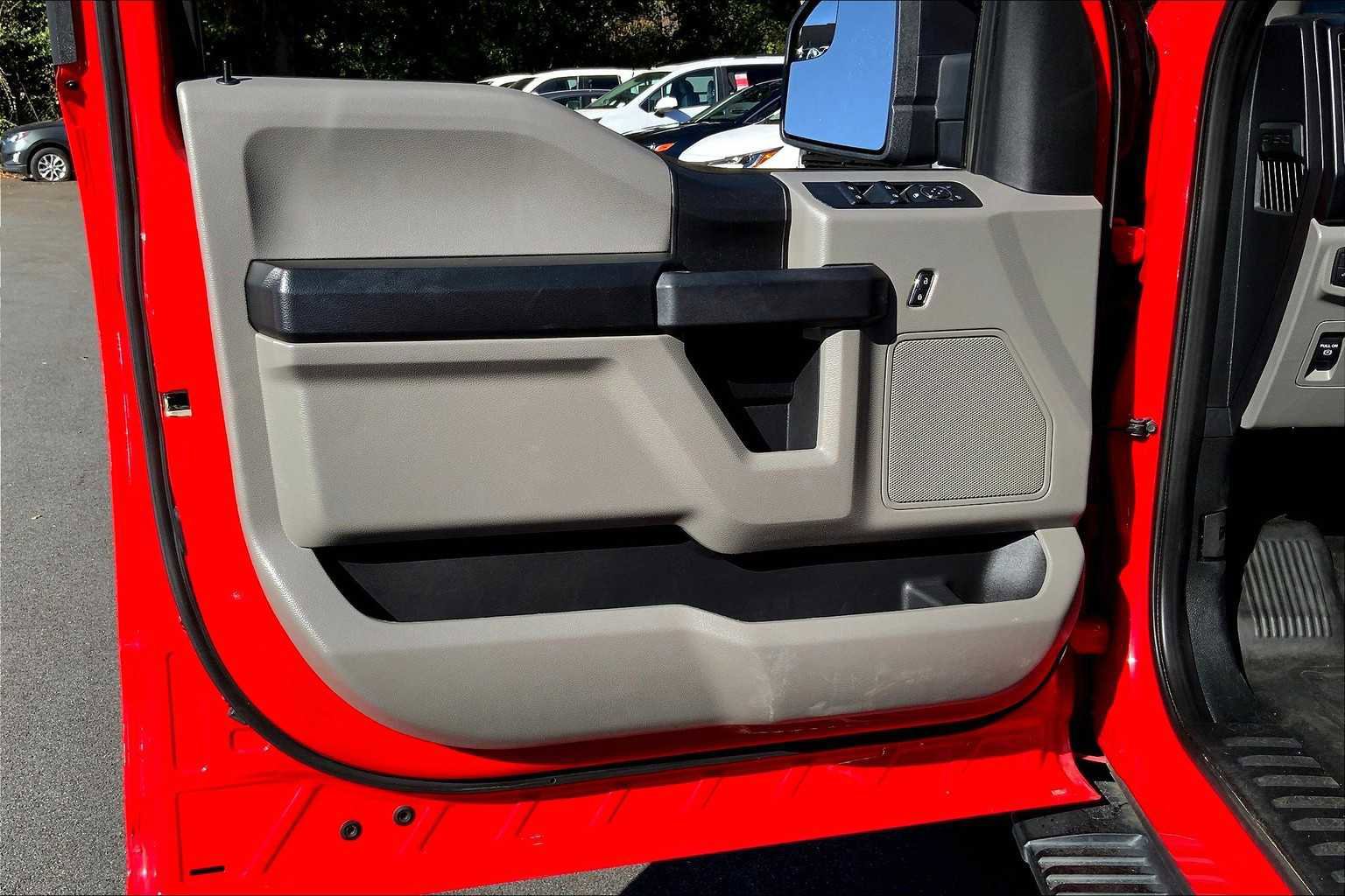 Certified 2020 Ford F150 XL w/ Equipment Group 101A Mid image 19