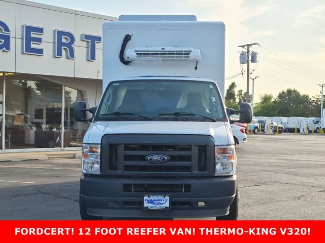 Certified 2023 Ford E-350 and Econoline 350 Super Duty w/ Power Windows & Locks Group RWD image 2