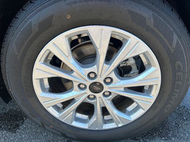 Certified 2025 Ford Escape Active AWD/4WD image 13