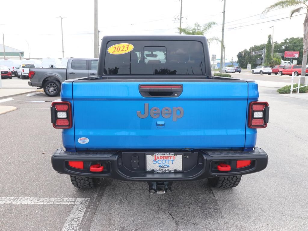 Used 2023 Jeep Gladiator Rubicon w/ LED Lighting Group AWD/4WD image 13