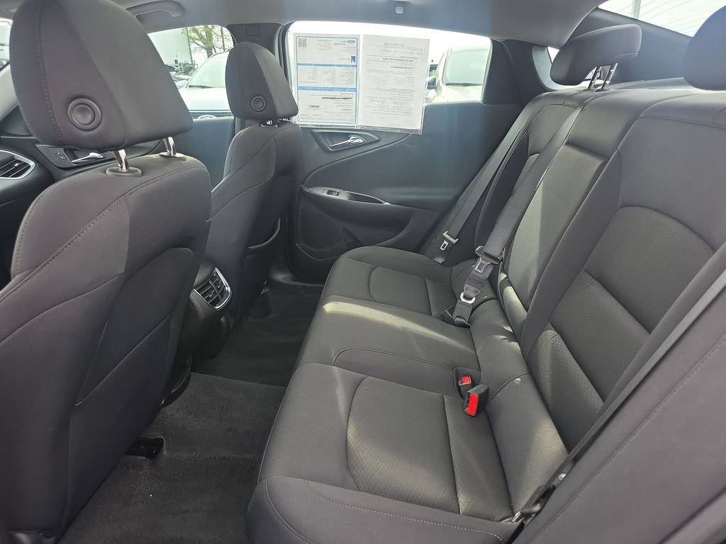 Used 2024 Chevrolet Malibu LT FWD image 35