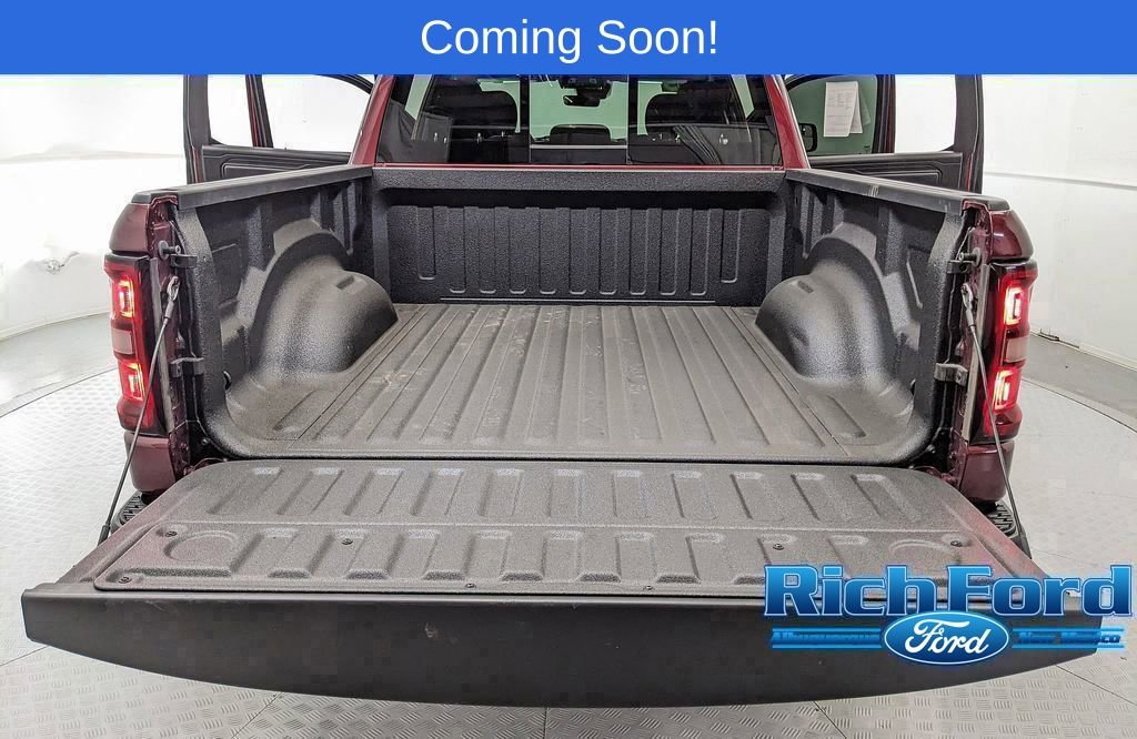 Used 2025 RAM 1500 Classic Warlock AWD/4WD image 7