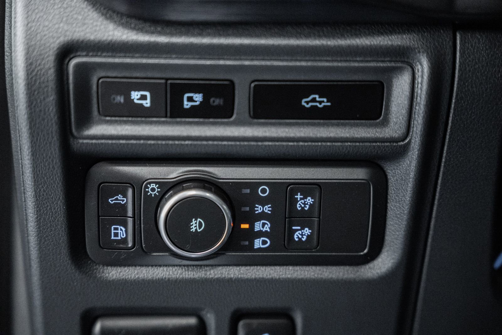 Certified 2022 Ford F150 Lariat w/ Equipment Group 502A High image 47