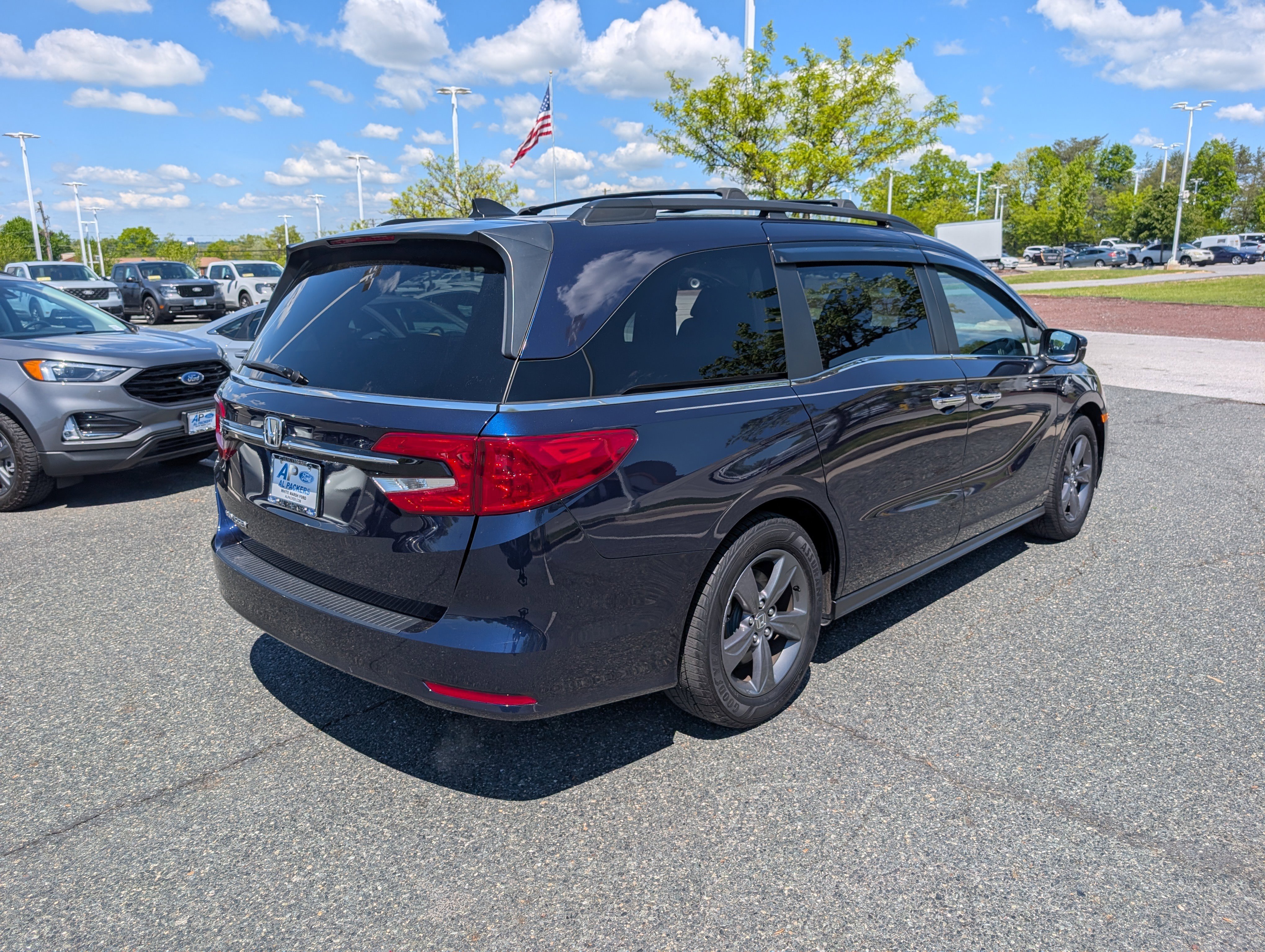 Used 2021 Honda Odyssey EX image 3