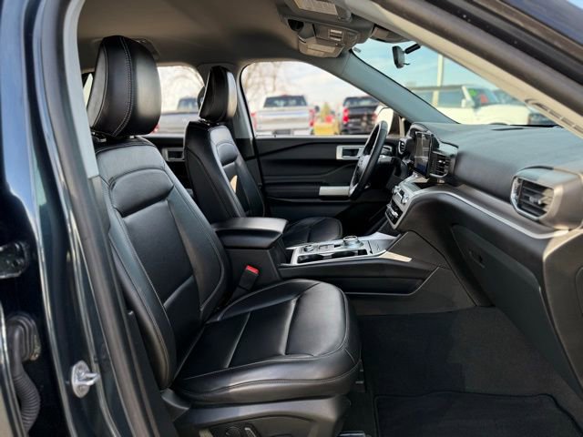 Certified 2023 Ford Explorer XLT w/ Equipment Group 202A image 19