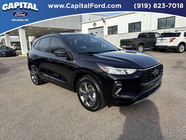 Certified 2023 Ford Escape ST-Line w/ Tech Pack #1 image 8