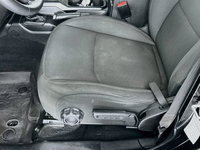 Used 2023 Jeep Wrangler Unlimited AWD/4WD image 27
