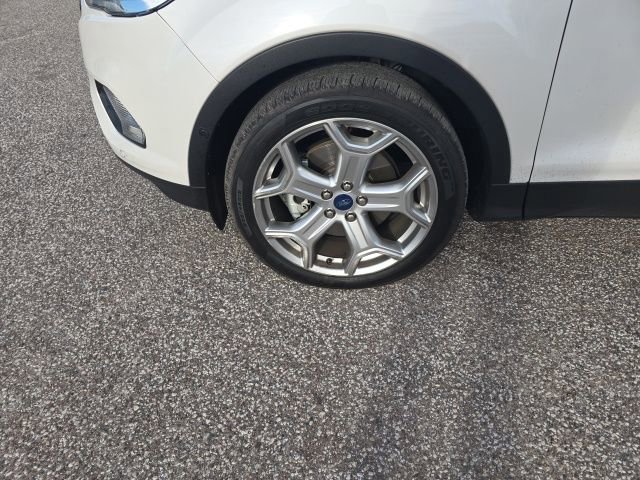 Certified 2018 Ford Escape Titanium w/ Ford Safe & Smart Package FWD image 7