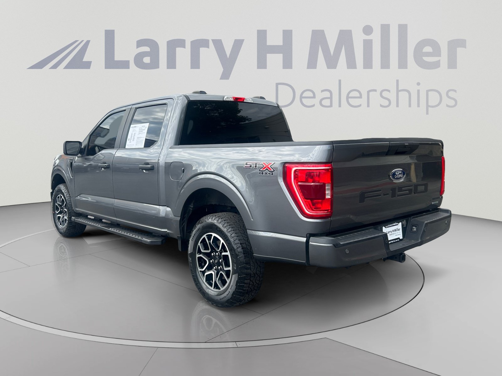 Certified 2023 Ford F150 XL w/ STX Appearance Package AWD/4WD image 3