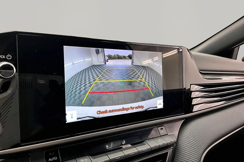 Used 2025 Toyota Camry SE w/ Multimedia Upgrade Package FWD image 21