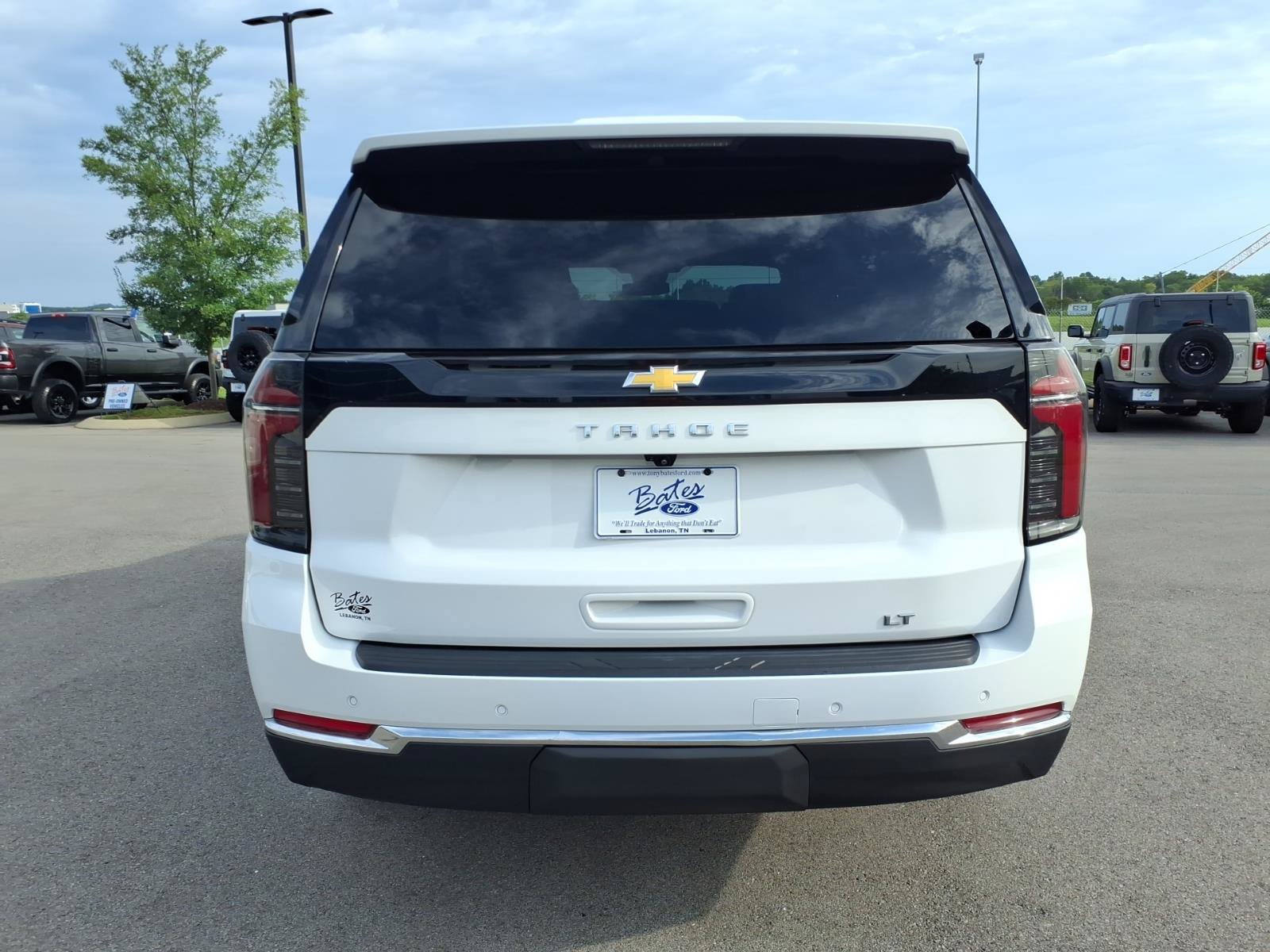 Used 2025 Chevrolet Tahoe LT AWD/4WD image 4