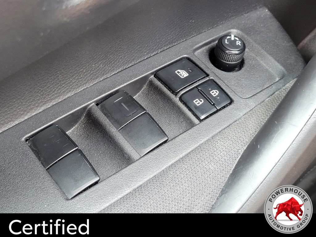 Used 2021 Toyota Corolla LE image 23