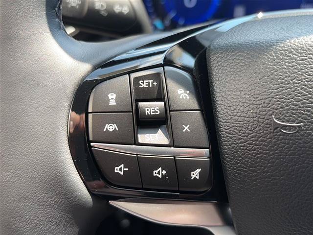 Certified 2023 Ford Explorer Platinum w/ Technology Package AWD/4WD image 27