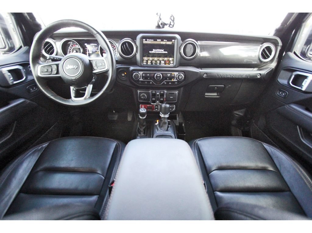 Used 2022 Jeep Wrangler Unlimited Rubicon w/ Xtreme Recon 35" Tire Package AWD/4WD image 6
