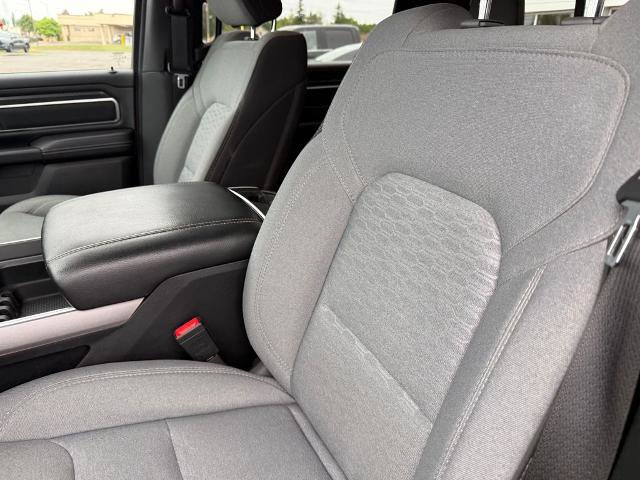 Used 2025 RAM 1500 Big Horn AWD/4WD image 35