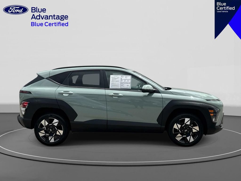 Used 2024 Hyundai Kona SEL AWD/4WD image 5