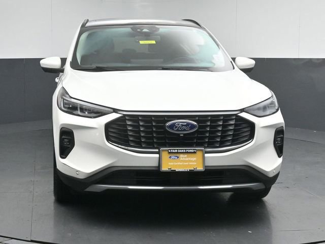 Certified 2024 Ford Escape SE w/ PHEV Premium Package image 22