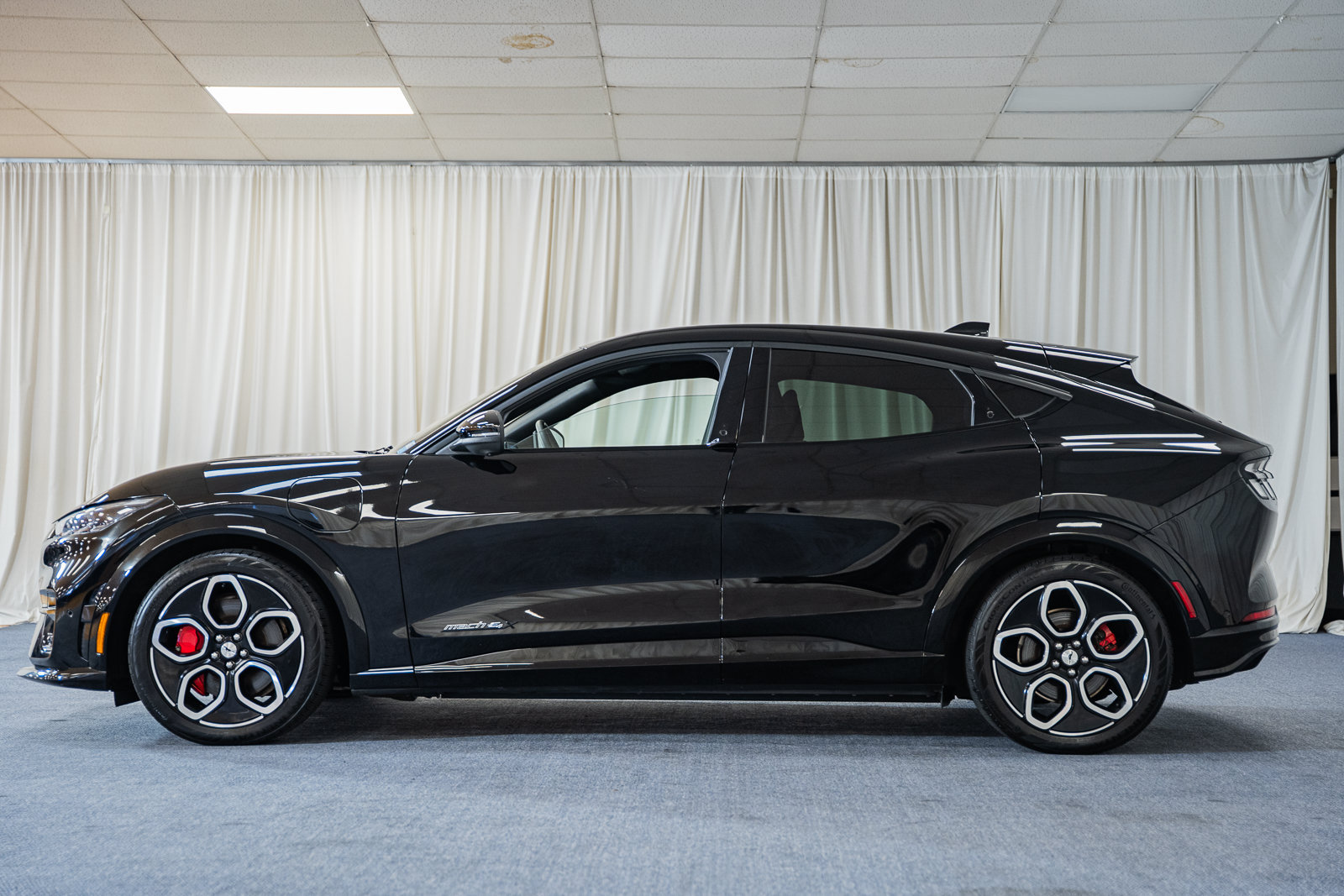 Certified 2023 Ford Mustang Mach-E GT AWD/4WD image 5
