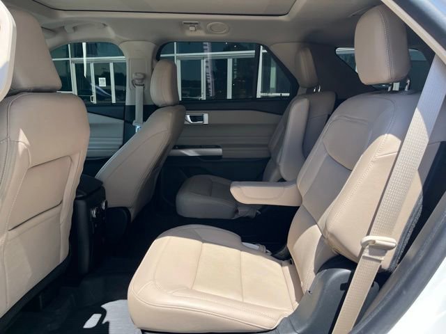 Certified 2022 Ford Explorer Limited w/ Equipment Group 301A RWD image 10