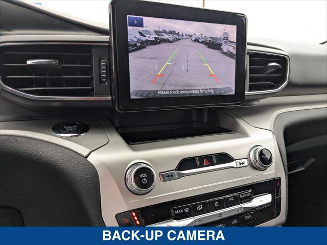 Certified 2022 Ford Explorer XLT w/ Equipment Group 202A image 19