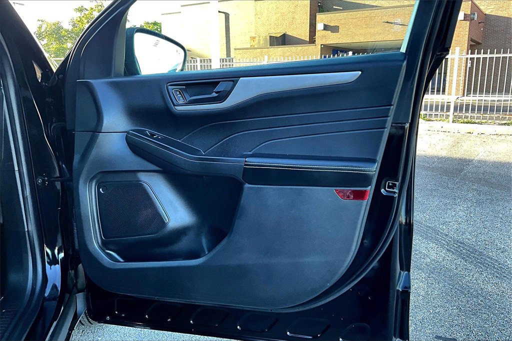 Certified 2022 Ford Escape SE w/ Convenience Package image 22