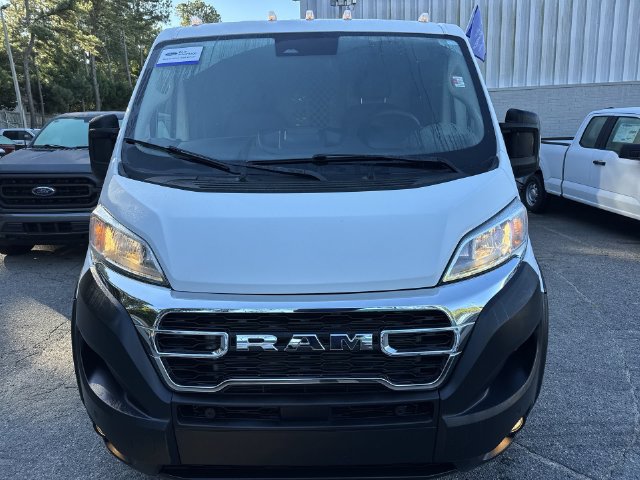 Used 2025 RAM ProMaster 2500 w/ U-Haul Equipment Group FWD image 10