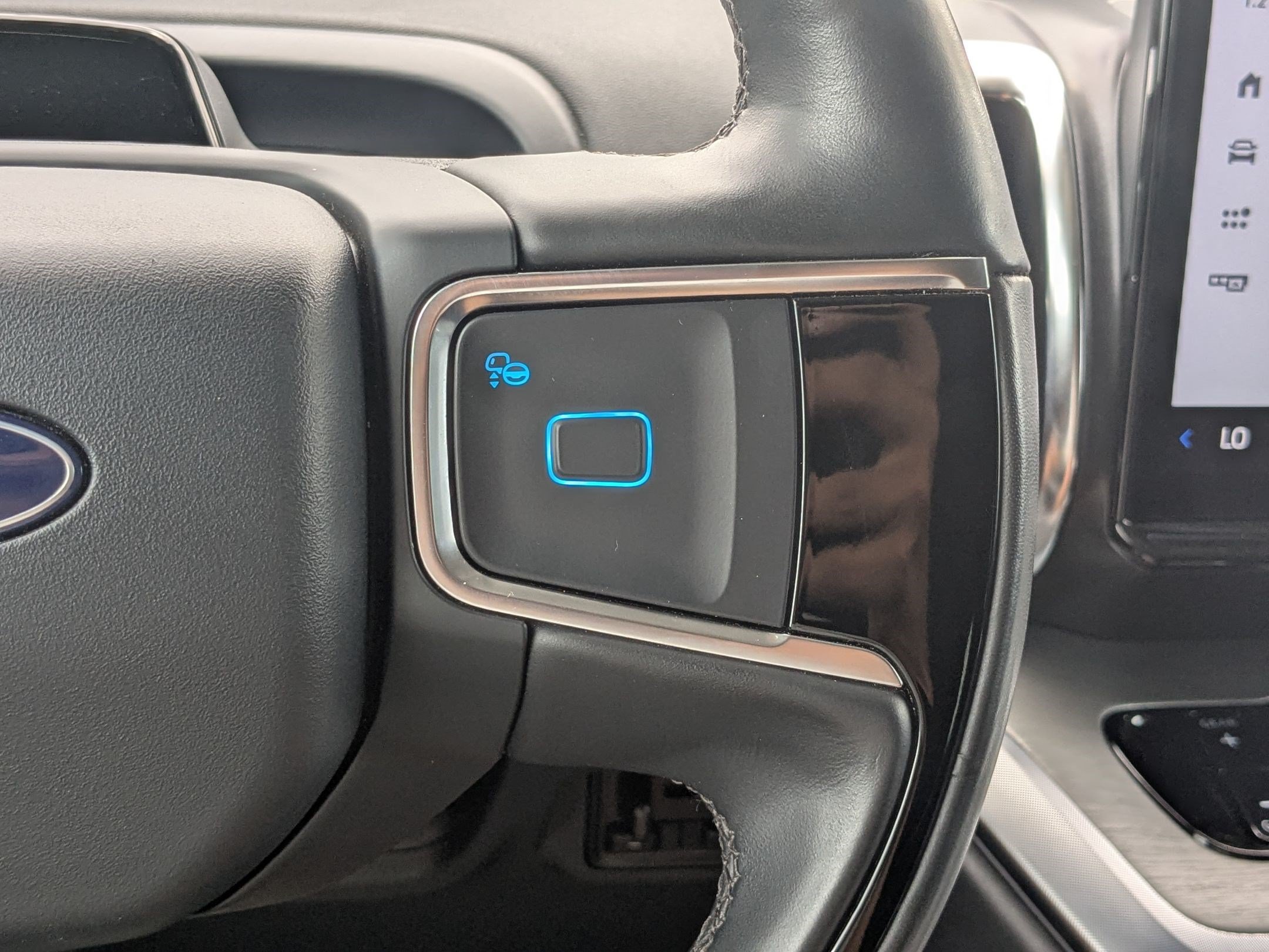 Certified 2025 Ford Expedition Platinum AWD/4WD image 19