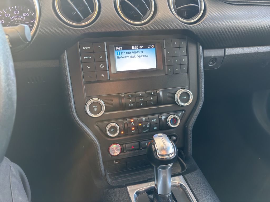Certified 2020 Ford Mustang Coupe RWD image 23