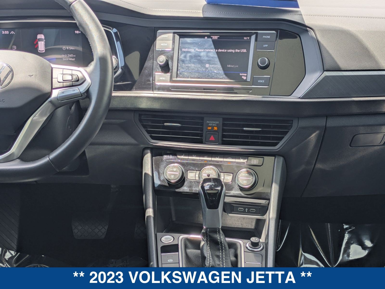 Used 2023 Volkswagen Jetta SE FWD image 18