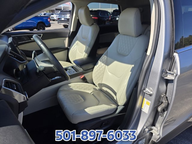 Certified 2023 Ford Edge Titanium AWD/4WD image 10