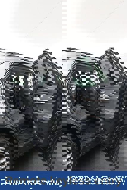 Certified 2025 Ford Explorer Active AWD/4WD image 14